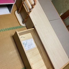 【緊急募集！】8/28〜29日の2日間限定！木製シングルベッドの枠のみマットレス無し。無料で差し上げます 残置物② の画像