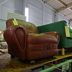 【ジャングル和泉大型良品館】 1人用ソファー ブラウンの画像