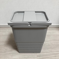 【譲渡先決定】未使用　ごみ箱　蓋・持ち手付き　グレー　①の画像