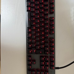 ゲーミングモニター、ゲーミングキーボードの画像