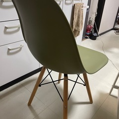 おしゃれな椅子の画像