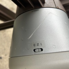 2つモダンシーリングファン ダークブラウン ライト付きの画像