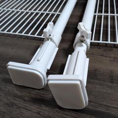 突っ張り棚　収納の画像