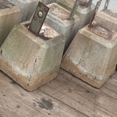 中古　束石　12個まとめ　コンクリ部分　15x15高さ16センチ　の画像