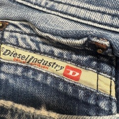 ディーゼル　DIESEL ダメージデニム　　メンズの画像
