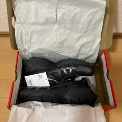 【新品未使用】NIKE(ナイキ) V2K RUN 黒 ランニングシューズ24.0の画像