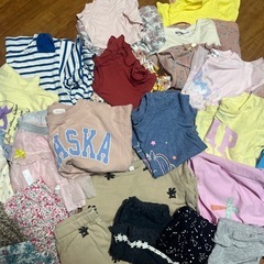 30-35着程度　110cm女の子服　おまけ付きの画像
