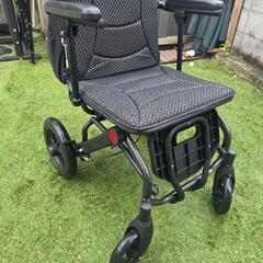 ブラック メッシュ 介助用車椅子の画像
