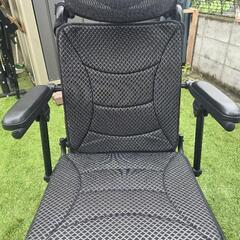 ブラック メッシュ 介助用車椅子の画像