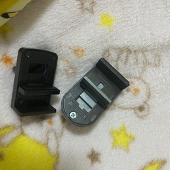 取引決定　
机と小物の画像