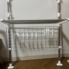 美品⭐︎キッチン突っ張りラック
