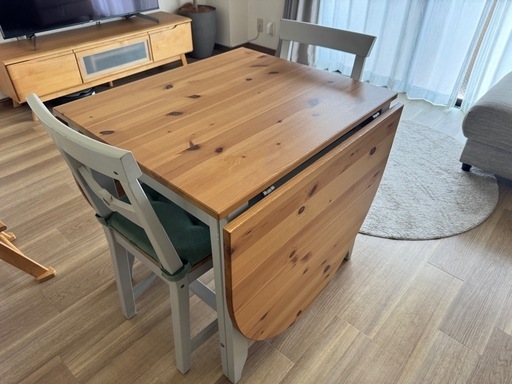 【お取引決定】IKEA 伸縮式ダイニングテーブル 木目 グレー 引き出しあり 8人掛け テーブル イス2脚セット