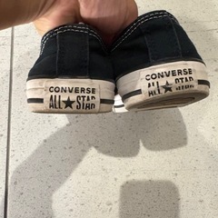 converse 靴
の画像