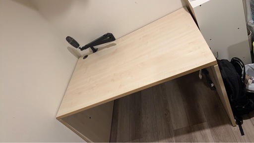 29日まで　オフィスデスク