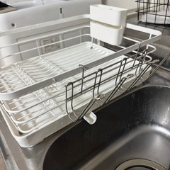 【無料引き渡し(8/29まで)】ニトリ　水切りカゴの画像