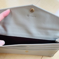 ♦︎未使用♦︎長財布 ベージュの画像