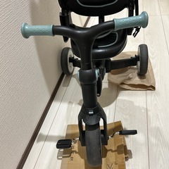 子供 三輪車の画像
