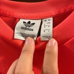 adidas 長袖シャツ　トレーナーの画像