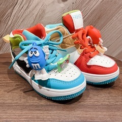 KIDS ハイカットスニーカーの画像