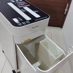 アイリスオーヤマ ペーパーシュレッダーP8HMの画像