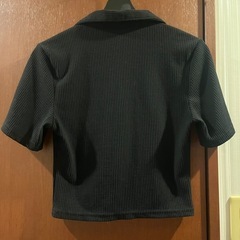 SHEIN Tシャツ　トップスの画像