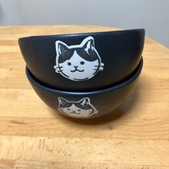 猫柄お茶碗＆小皿＆魚柄グラタン皿各2個　
アルミタンブラー の画像