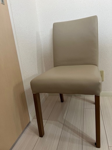 ニトリ　ダイニングテーブルセット(4人用)
　