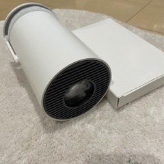 プロジェクター 家庭用 Android TV12.0 4K ホームシアターの画像