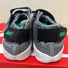 Nike エアリフト 新品 タグ付き メッシュ サンダル 16cm グレーの画像