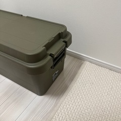 gordon miller コンテナ 70L オリーブ色の画像
