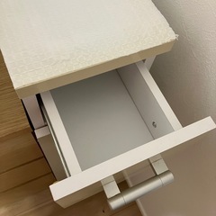 取引日早い方優先　収納　隙間の画像