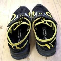 瞬足　ウォーターサンダル　19cmの画像