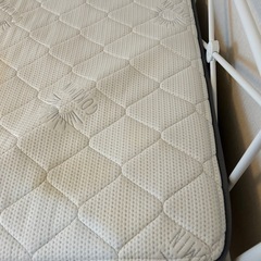 シングルマットレスの画像