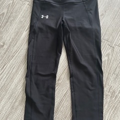 UNDER ARMOR スポブラ＆スパッツの画像