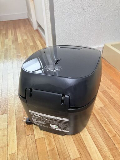 定価25000円2024年製タイガー圧力IHジャー炊飯器 5.5合炊き炊きたて