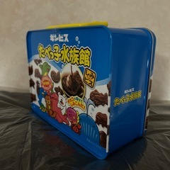 ギンビスたべっ子水族館の取手付き缶ケースの画像