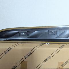 トヨタC-HRパーツ右の画像