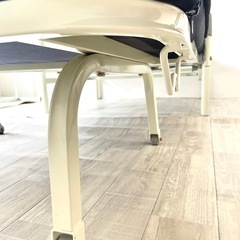 ソファーベッドの画像