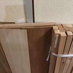 木材セット　DIYで棚を作ろうとしてあきらめた木材です。の画像