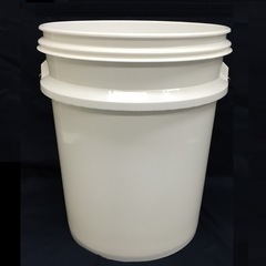プラスチックのペール缶探してます