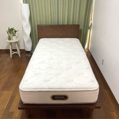 極美品！☆SIMMONS☆BeautyrestPREMIUM✨シングルサイズ！の画像