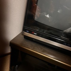 昔のテレビ、テレビ台セットの画像