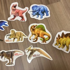 恐竜遊び本　パズル　フィギュアの画像