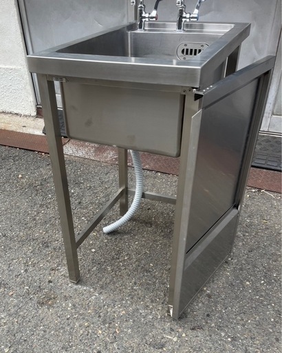 特注品 業務用 1槽シンク ２口蛇口付き 幅450×奥700×高さ850(mm) 一層シンク 一層 1層 一槽 店舗 厨房機器 流し台 扉付き 大阪 特注品 業務用 1槽シンク 2口蛇口付き 幅450×奥700×高さ850(mm) 一層