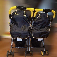アップリカ 双子用ベビーカーの画像
