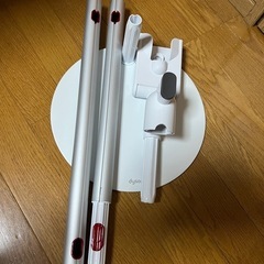 ダイソン充電スタンドの画像