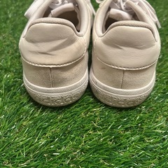 adidas白スニーカーsize23.5の画像