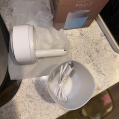 BASIC 卓上型加湿器 ホワイト
の画像