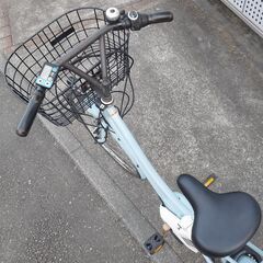 【美品】YAMAHA ヤマハ 電動アシスト自転車 PAS Ami PM26A バッテリー12.3Ah 26インチ パス アミ 3段変速 電動自転車 シアンブルー 充電器あり 譲渡証明書の画像