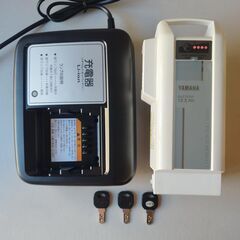 【美品】YAMAHA ヤマハ 電動アシスト自転車 PAS Ami PM26A バッテリー12.3Ah 26インチ パス アミ 3段変速 電動自転車 シアンブルー 充電器あり 譲渡証明書の画像